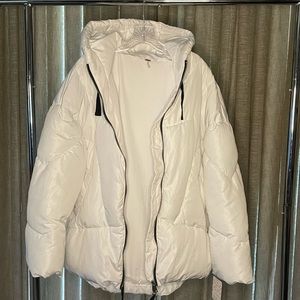 Free People- Medium White Puffer Jacket